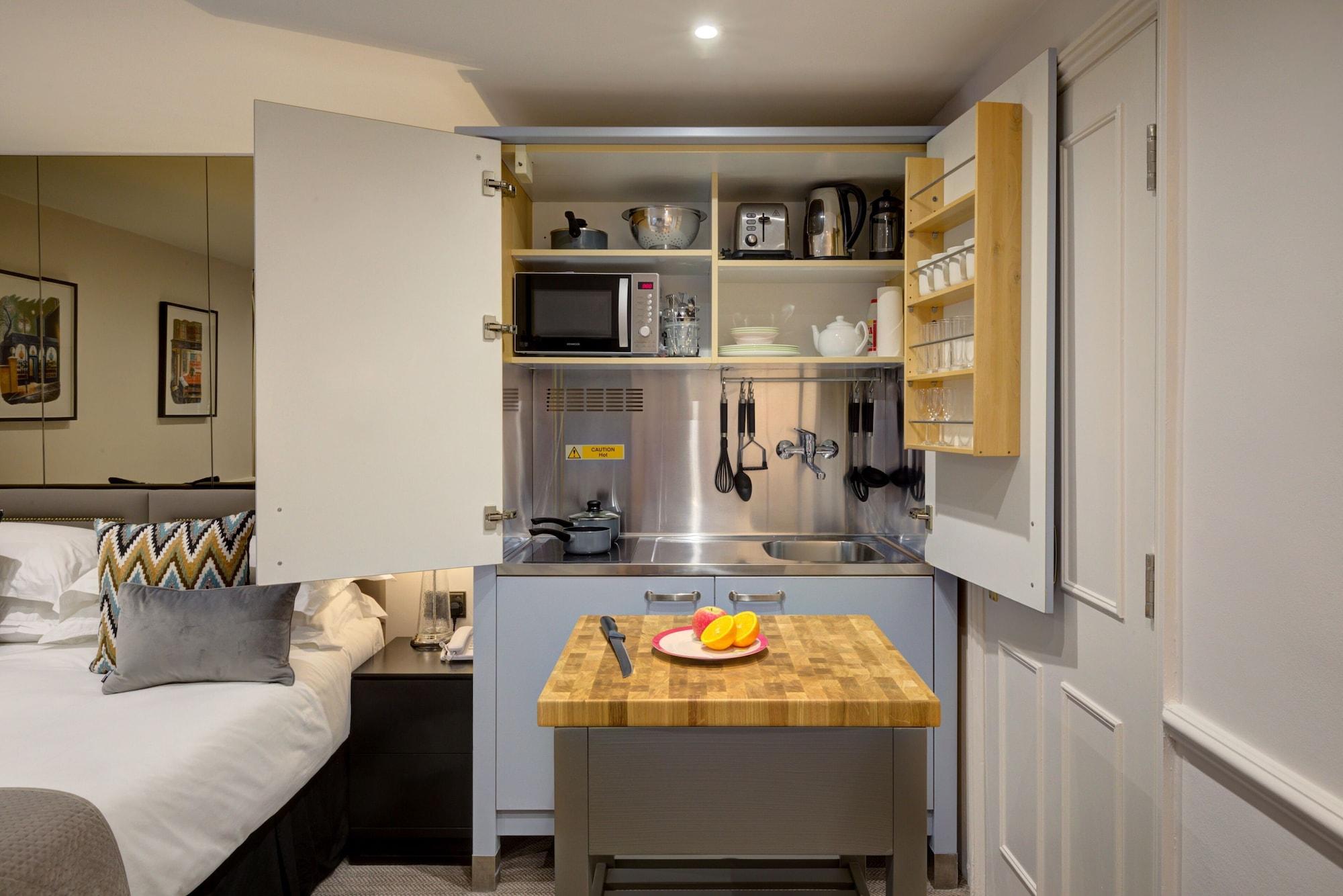 Collingham Con Servicio 4*