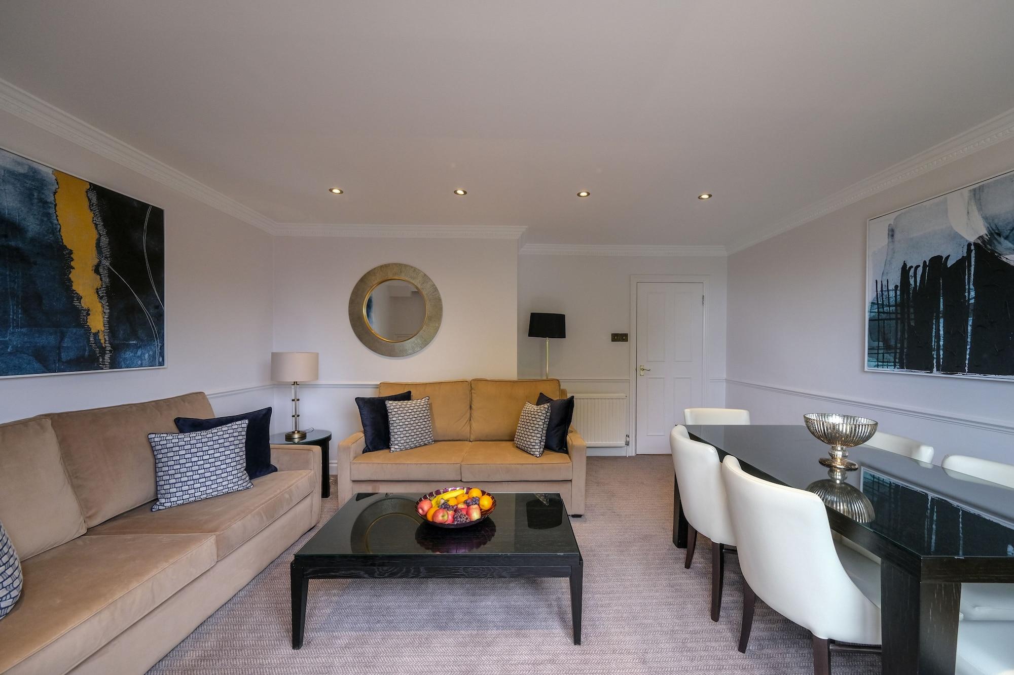 Collingham Con Servicio Apartahotel