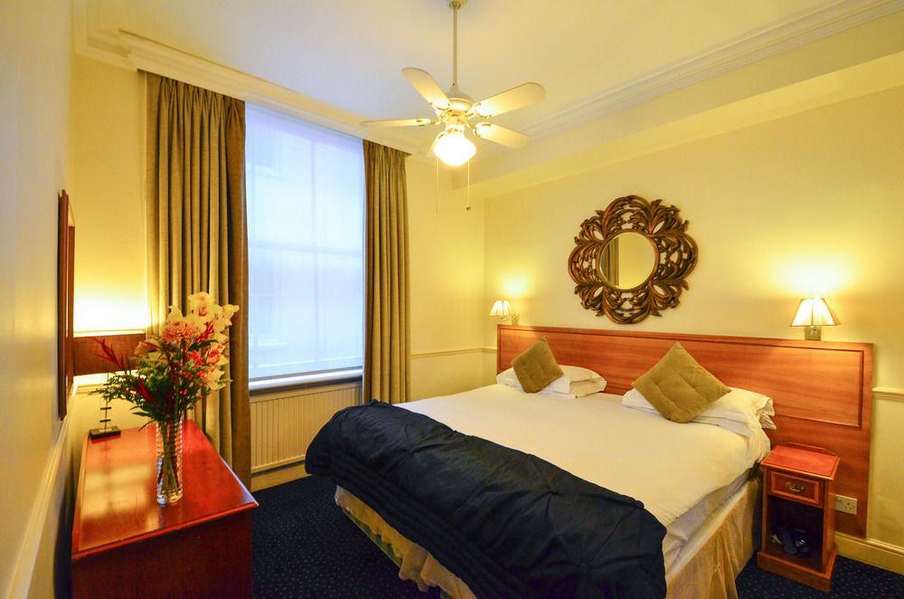 Collingham Con Servicio Apartahotel