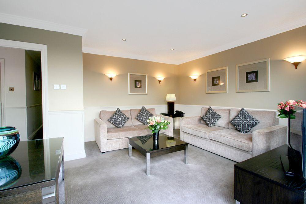 Collingham Con Servicio 4*
