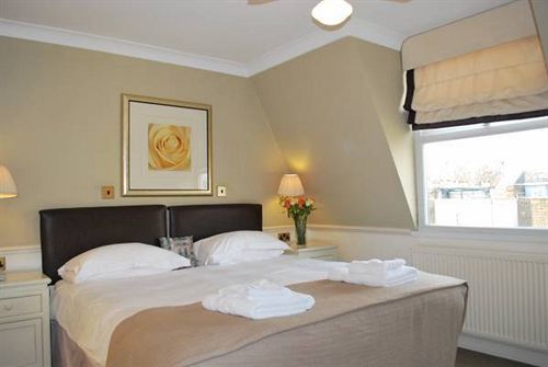 Apartahotel Collingham Con Servicio 4*